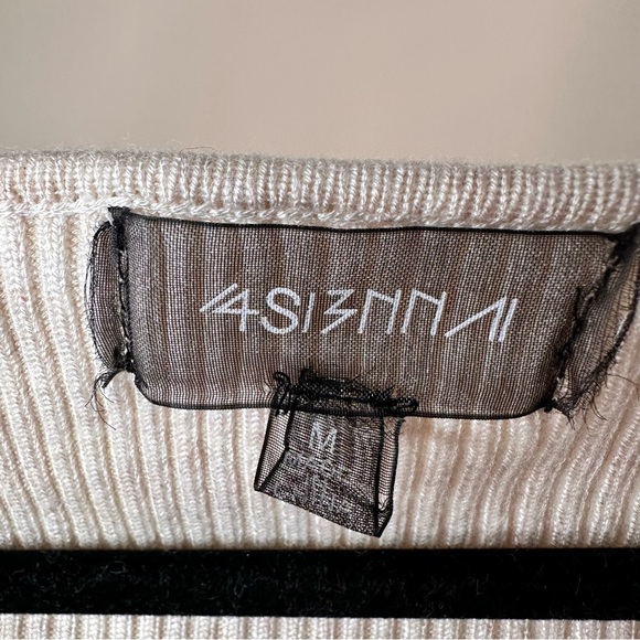 4Sienna Soft Ribbed Deep V-neck Bodysuit Cream Sz Medium Minimalist Clean Girl - Picture 3 of 6